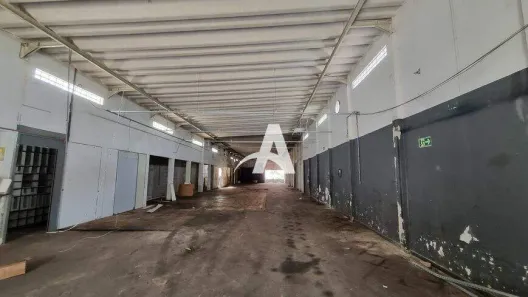 Galpão/Depósito/Armazém para alugar, 300m² no São Jorge, Uberlândia