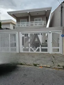 Sobrado com 4 Quartos à venda, 300m² no Vila Yara, Osasco