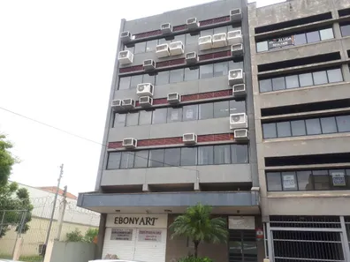 Sala Comercial para alugar, 32m² no Passo da Areia, Porto Alegre