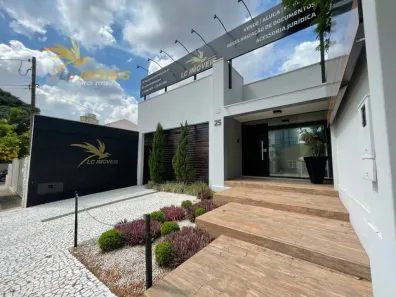 Consultório à venda, 235m² no Vila Pavan, Americana