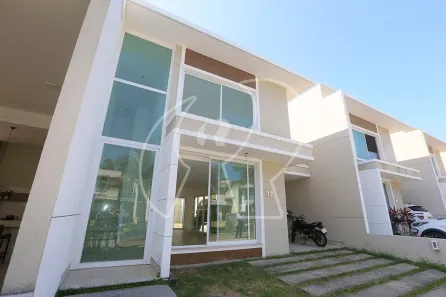 Casa de Condomínio com 3 Quartos à venda, 193m² no Sabiaguaba, Fortaleza