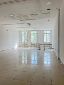 Prédio Comercial com 3 Quartos para alugar, 400m² no Campina, Belém