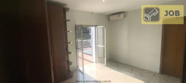 Casa com 3 Quartos à venda, 228m² no Vila Ema, São Paulo