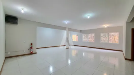 Sala Comercial para alugar, 149m² no Boa Vista, Joinville