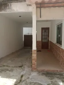 Casa com 2 Quartos para alugar, 45m² no Viga, Nova Iguaçu