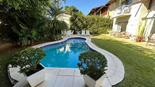 Casa de Condomínio com 4 Quartos à venda, 640m² no Maria Paula, Niterói