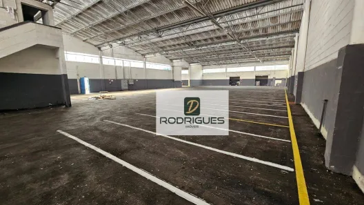 Galpão/Depósito/Armazém para alugar, 3800m² no Jardim Bom Pastor, Santo André