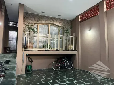 Sobrado com 3 Quartos à venda, 120m² no Centro, Taubaté