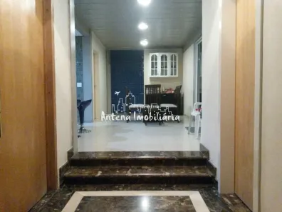 Casa com 3 Quartos à venda, 180m² no Vila Romanópolis, Ferraz de Vasconcelos