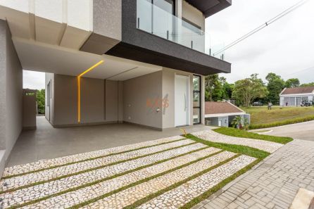 Casa de Condomínio com 3 Quartos à venda, 348m² no Tanguá, Almirante Tamandaré