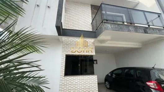 Sobrado com 3 Quartos à venda, 120m² no Recanto Tropical, Cascavel