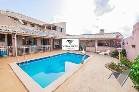 Sobrado com 3 Quartos à venda, 300m² no Recanto Tropical, Cascavel