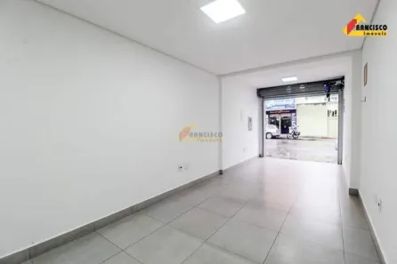 Ponto Comercial para alugar, 45m² no Centro, Divinópolis