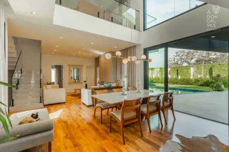 Casa de Condomínio com 3 Quartos à venda, 467m² no Santa Felicidade, Curitiba