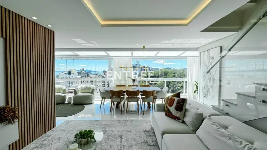 Cobertura com 3 Quartos à venda, 244m² no Agronômica, Florianópolis
