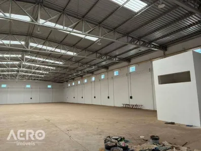 Galpão/Depósito/Armazém para alugar, 1250m² no Parque São Geraldo, Bauru