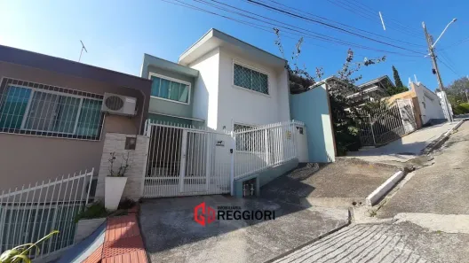 Sobrado com 3 Quartos à venda, 84m² no Nações, Balneário Camboriú