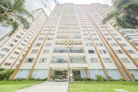 Apartamento com 3 Quartos para alugar, 152m² no Centro Cívico, Curitiba