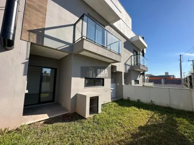 Sobrado com 3 Quartos à venda, 114m² no Nova Palhoça, Palhoça