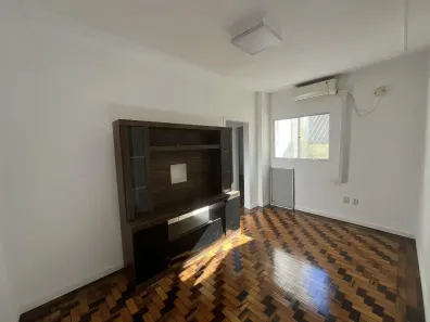 Apartamento com 2 Quartos à venda, 58m² no Centro Histórico, Porto Alegre