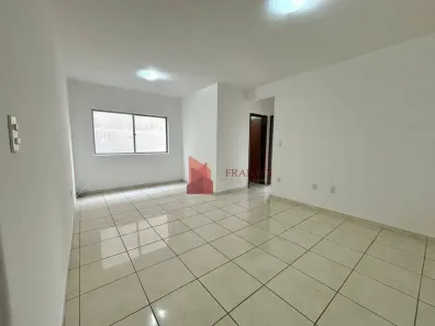 Apartamento com 2 Quartos para alugar, 60m² no Centro, Itajaí