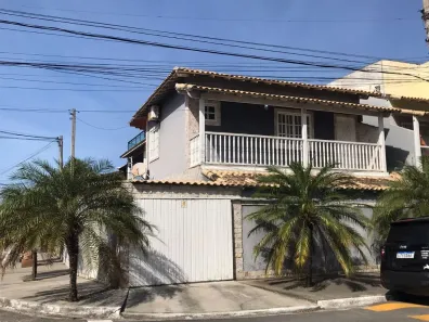 Casa com 2 Quartos à venda, 103m² no Palmeiras, Cabo Frio