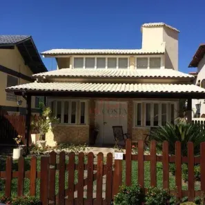 Casa de Condomínio com 3 Quartos à venda, 236m² no Sapê, Niterói