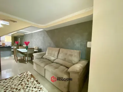 Sobrado com 2 Quartos à venda, 100m² no Centro, Camboriú