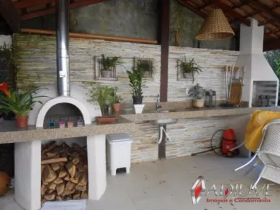 Casa de Condomínio com 2 Quartos à venda, 80m² no Quitandinha, Petrópolis