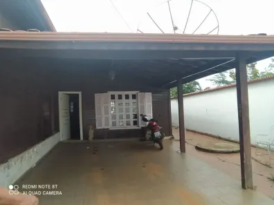 Casa com 4 Quartos à venda, 263m² no Anápolis City, Anápolis