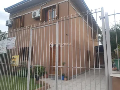 Sobrado com 6 Quartos à venda, 214m² no Fátima, Canoas