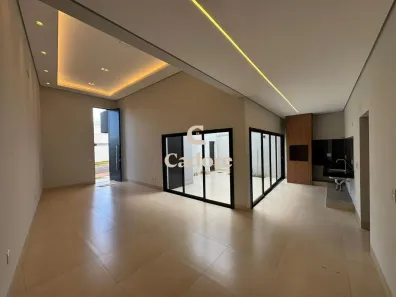 Casa de Condomínio com 3 Quartos à venda, 153m² no Saraiva, Uberlândia