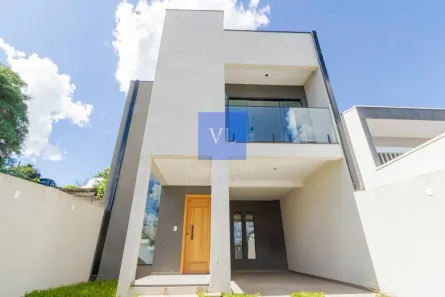 Sobrado com 3 Quartos à venda, 122m² no Tingui, Curitiba
