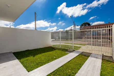 Sobrado com 3 Quartos à venda, 115m² no Santa Cândida, Curitiba