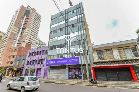 Sala Comercial para alugar, 117m² no Centro, Curitiba