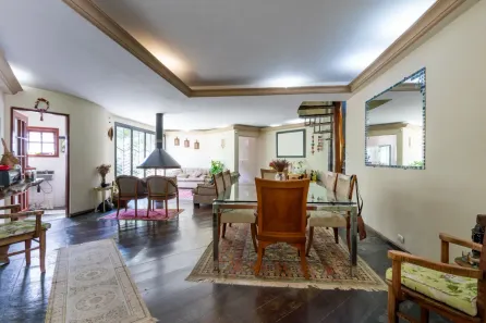 Casa de Condomínio com 3 Quartos à venda, 2600m² no Condomínio Iolanda, Taboão da Serra