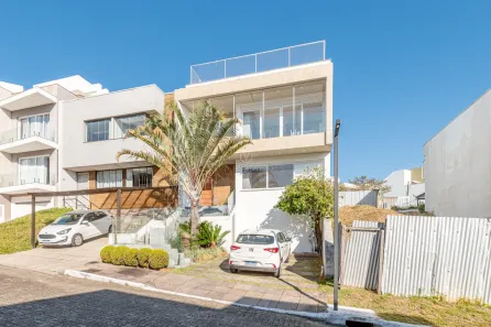 Casa de Condomínio com 3 Quartos à venda, 180m² no Vila Nova, Porto Alegre