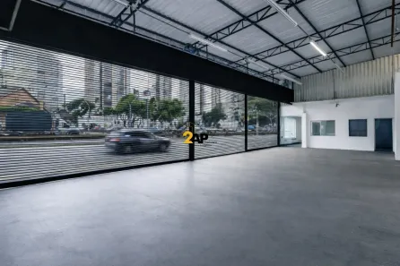 Galpão/Depósito/Armazém para alugar, 300m² no Vila Olímpia, São Paulo