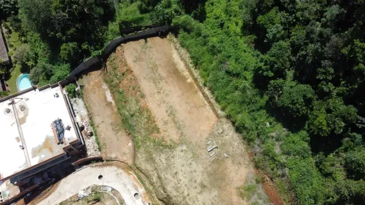 Lote/Terreno à venda, 738m² no Retiro, Petrópolis