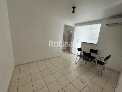 Apartamento com 2 Quartos para alugar, 44m² no Jardim Brasília, Uberlândia
