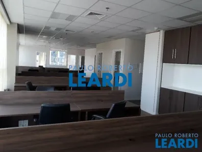 Sala Comercial à venda, 405m² no Jardim das Acácias, São Paulo