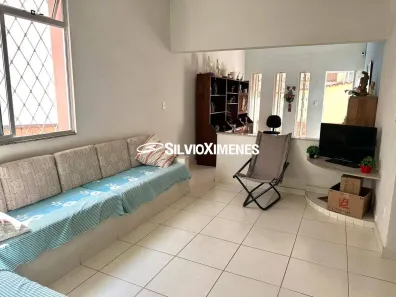 Casa com 4 Quartos à venda, 167m² no Carlos Prates, Belo Horizonte