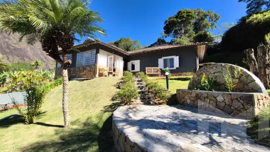 Casa com 4 Quartos à venda, 385m² no Araras, Petrópolis