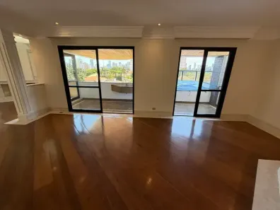 Apartamento com 4 Quartos para alugar, 216m² no Cidade Monções, São Paulo