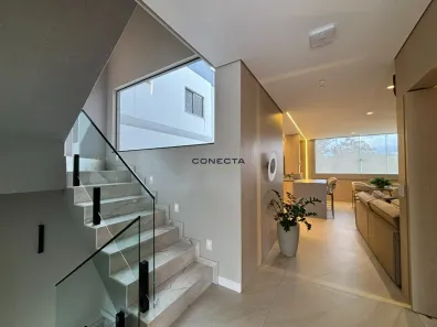 Casa de Condomínio com 4 Quartos à venda, 195m² no Conjunto Habitacional Alexandre Urbanas, Londrina