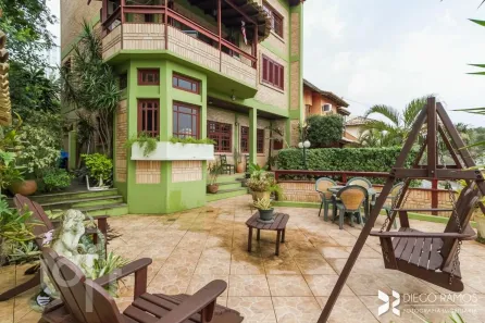 Casa com 3 Quartos à venda, 267m² no Ipanema, Porto Alegre