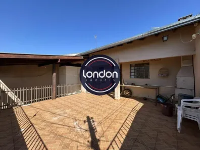 Casa com 3 Quartos à venda, 200m² no Jacomo Violin, Londrina