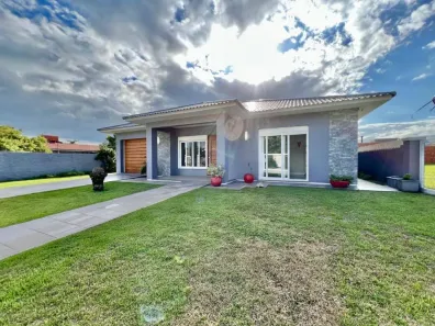 Casa com 3 Quartos à venda, 176m² no XANGRI-LÁ, Xangri-lá