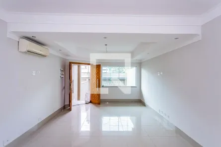 Casa com 3 Quartos à venda, 228m² no Chácara Inglesa (Zona Norte), São Paulo