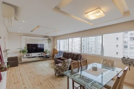 Apartamento com 3 Quartos à venda, 113m² no Passo da Areia, Porto Alegre